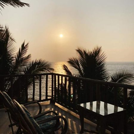 Dwarka Eco Beach Resort Cola 外观 照片